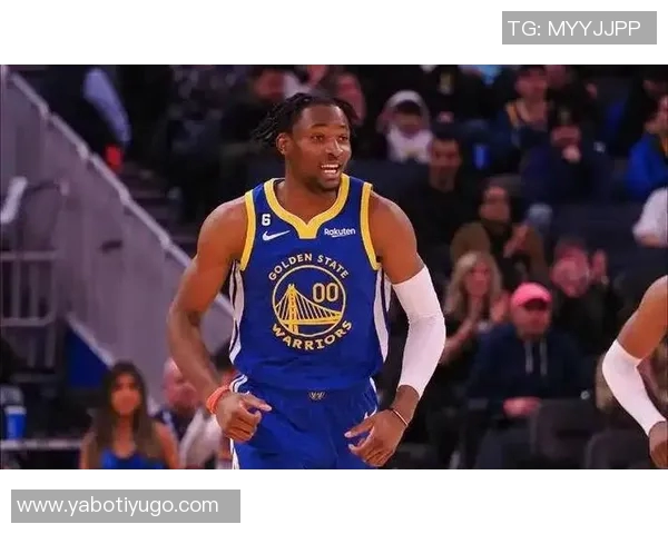 勇士新秀理查德表现亮眼布朗尼却难以发光发热的对比分析